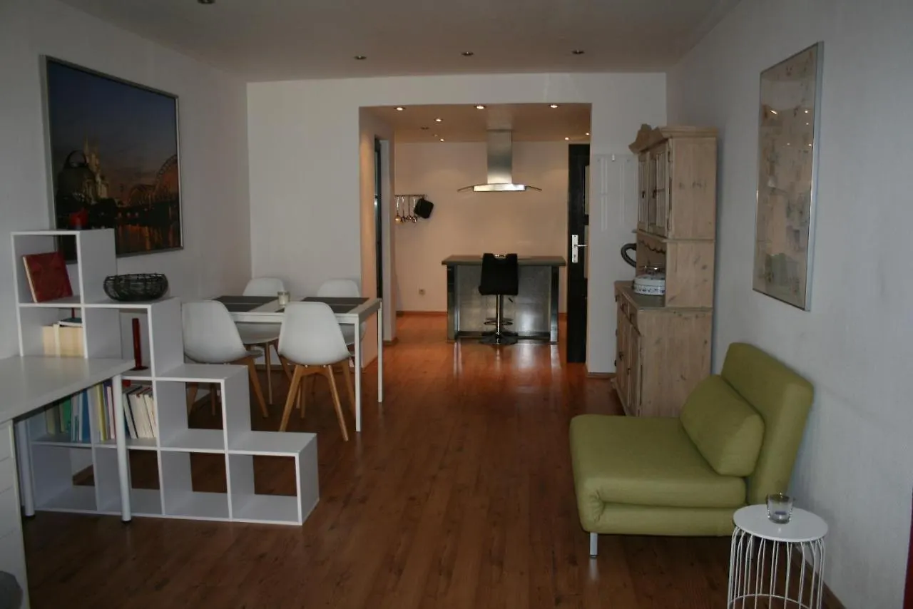 Appartamento Ferienwohnung Alt-Bocklemund Colonia Germania